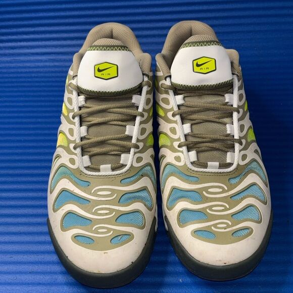 Size 11- Men’s Nike Air Max Plus Drift Phantom Cyber Baltic Blue FD4290-008 - Picture 4 of 8